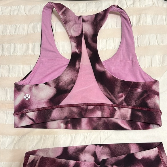 💜🤍LULULEMON MATCHING SET💜🤍 - Picture 3 of 5
